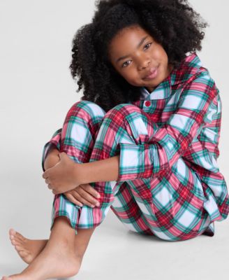 Kids 2T-16 Merry Plaid Pajama Set, Macy's Exclusive