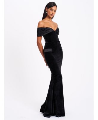 Women Qamra Black Velvet Off Shoulder Mermaid Maxi Dress