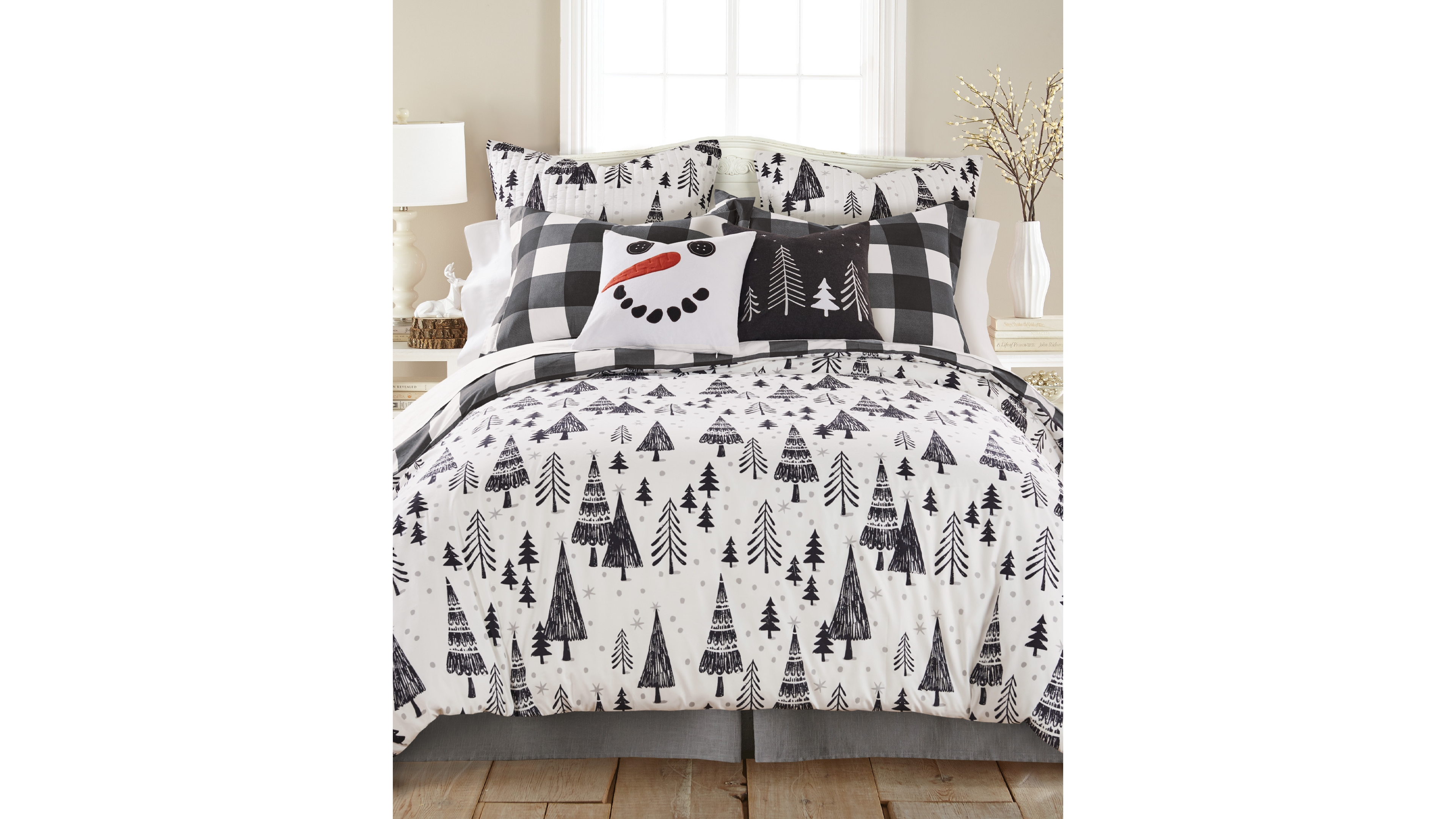 Levtex Home Merry and Bright Northern Star Reversible 2-Pc. Duvet Cover Set, Twin