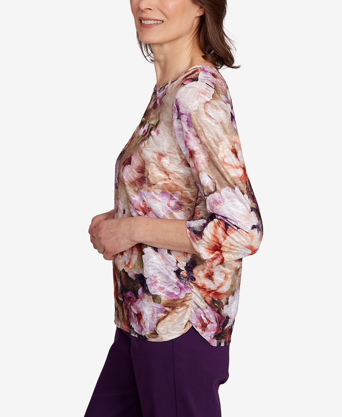 Alfred Dunner Women's Classic Textured Floral Ruched Sides Top In Multi