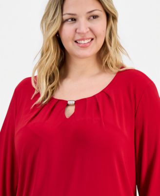 Plus Size 3/4-Sleeve Pintucked Keyhole Top