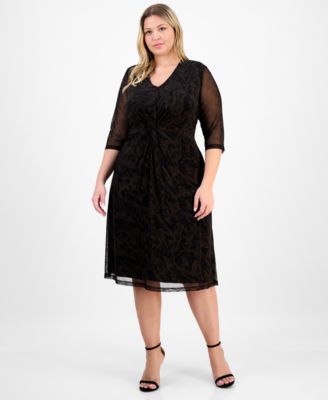 Connected - Plus Size V-Neck Mesh Elbow-Sleeve Dress