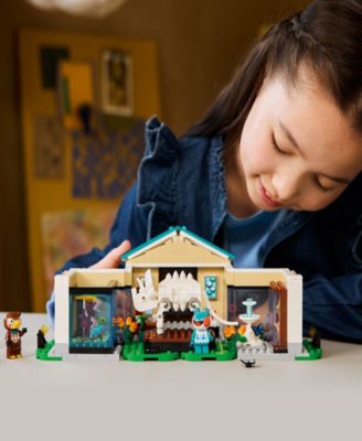 LEGO Animal Crossing Blathers’s Museum Collection 77056, 543 Pieces