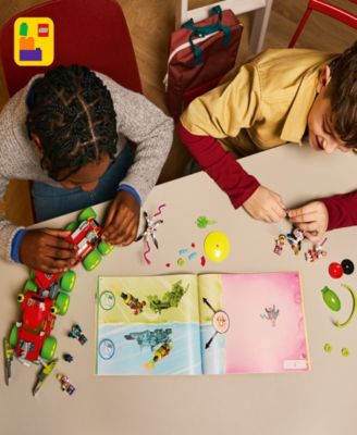 DREAMZzz Mateo's Spray Paint Truck 71499 Toy Building Set, 929 Pieces