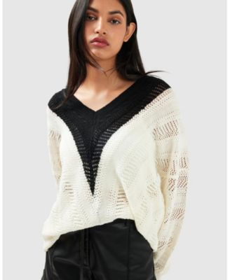 Women's This Moment Oversized V-Neck Knit