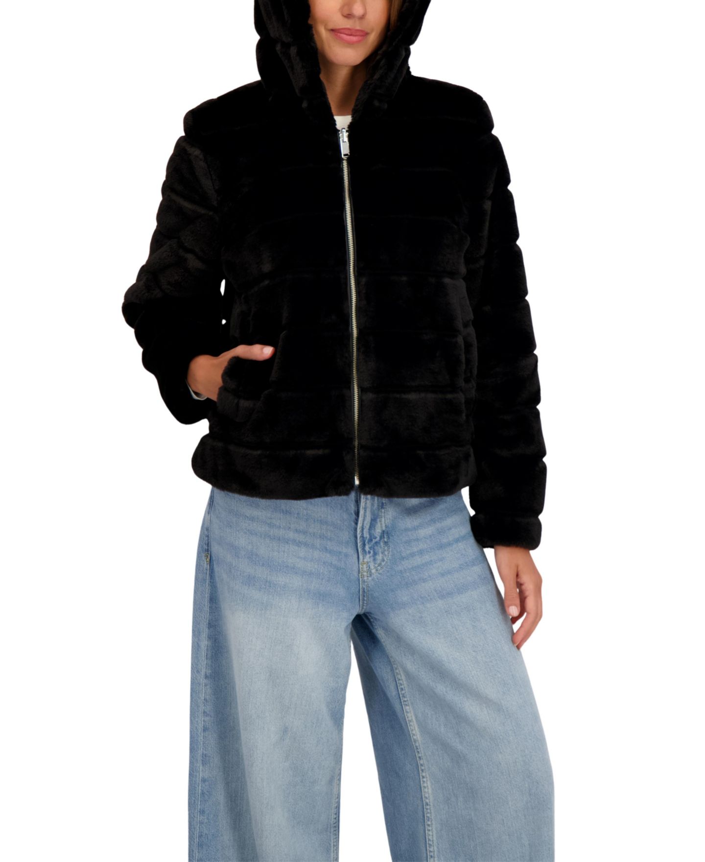 Женская куртка Sebby Collection Hooded Grooved Short Faux Fur, цвет: Чёрный — фото 4