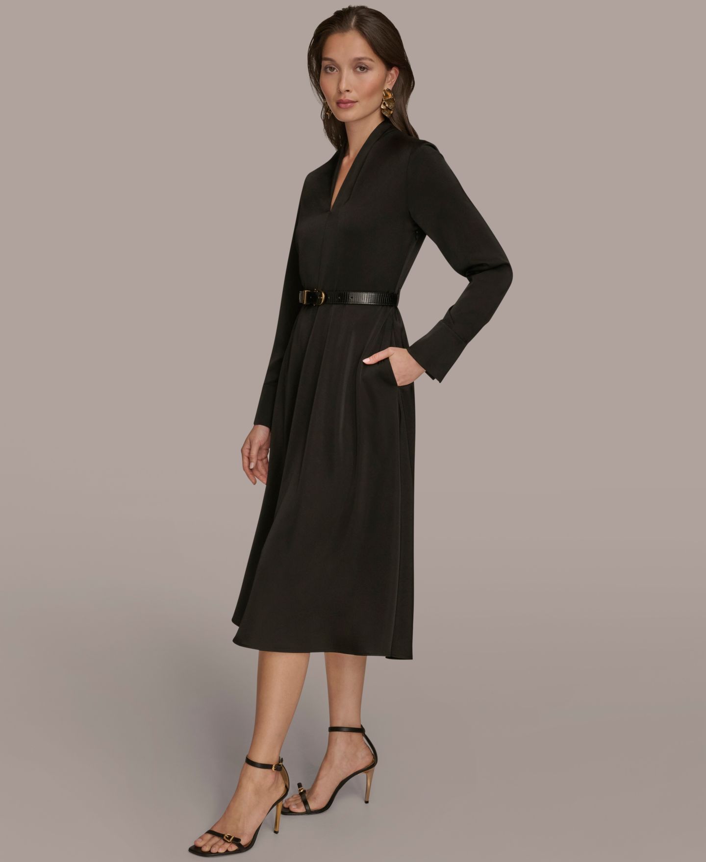 Женское платье Donna Karan New York Satin V-Neck Belted A-Line Midi, цвет: Чёрный — фото 2