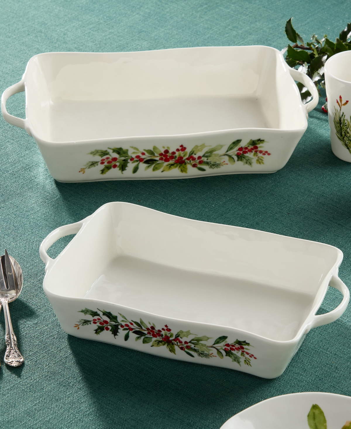 Certified International Holly Vines Medium Rectangular Baker In Multi