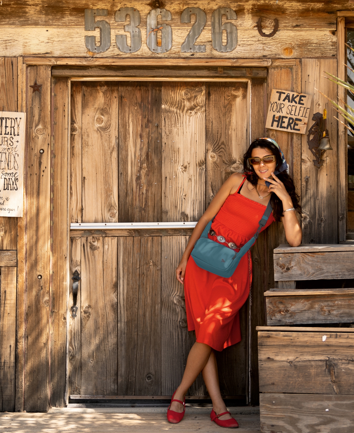 Travelon Anti-theft The Voyages East/west Crossbody In Blue