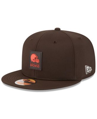 New Era - Men's Brown Cleveland Browns 2025 Sideline 59FIFTY Fitted Hat