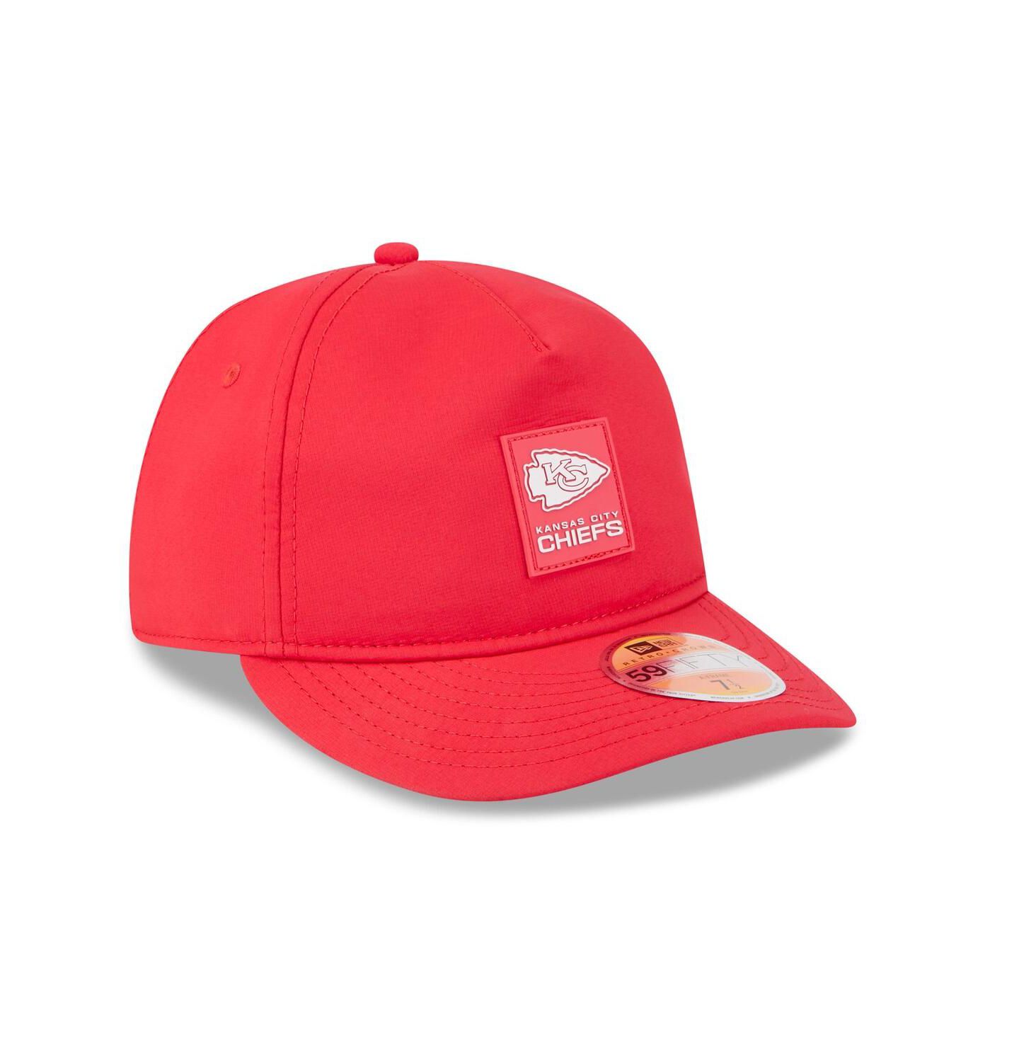 Мужская кепка New Era Red Kansas City Chiefs 2025 Sideline Retro Crown 59FIFTY Fitted Hat — фото 4