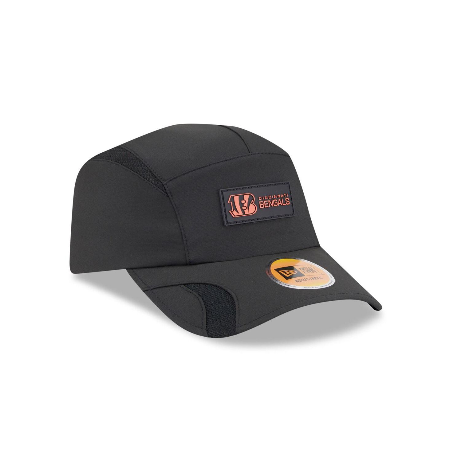 Men's Black Cincinnati Bengals 2025 Sideline Runner Adjustable Hat