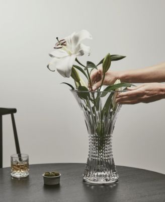 Lismore Diamond Vase 14"
