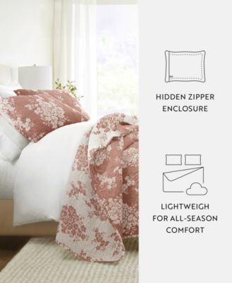 Distressed Bouquet Reversible 2-Pc. Quilt Set, Twin/Twin XL