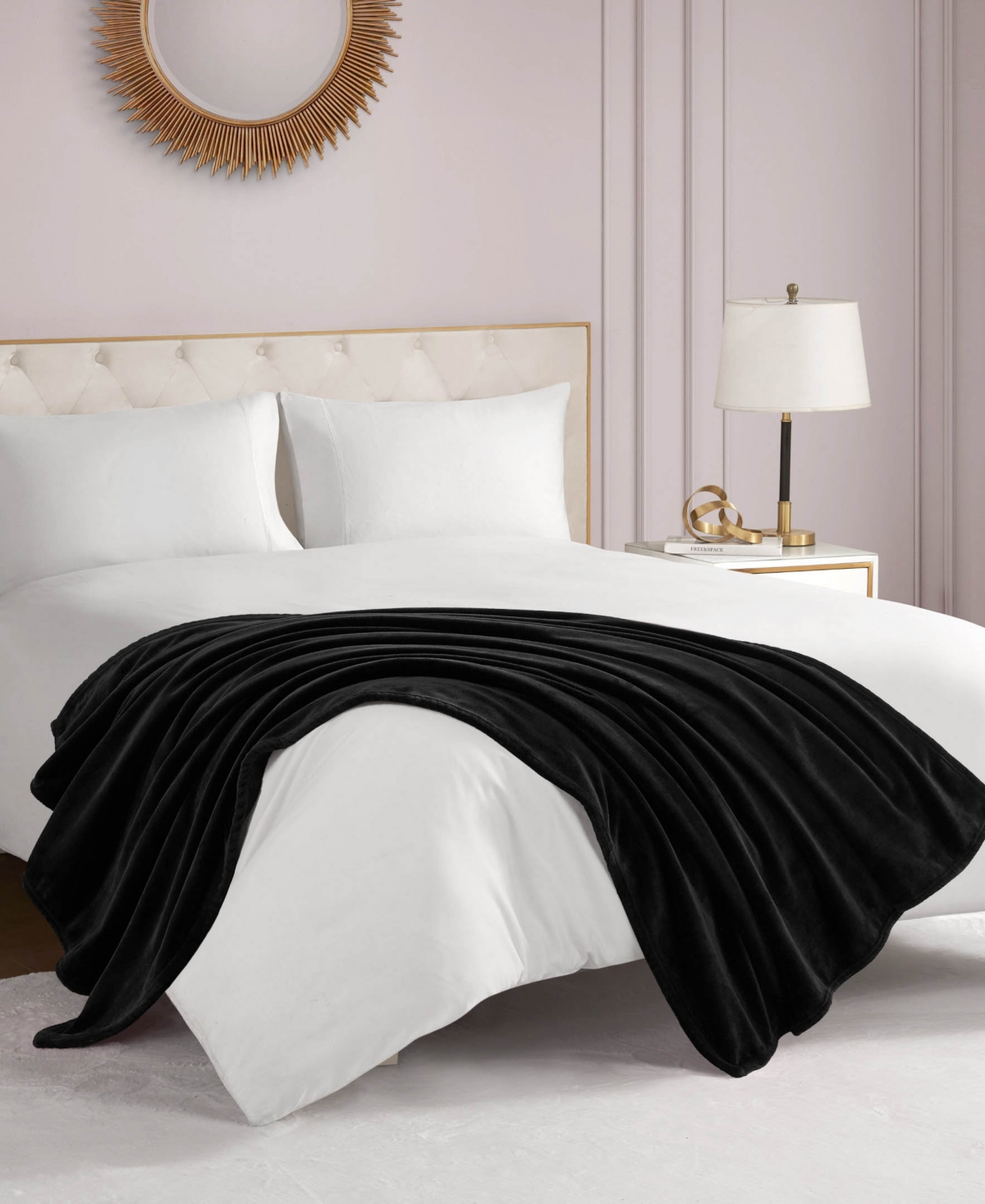 Juicy Couture Plush Throw, 50" X 70" In Black