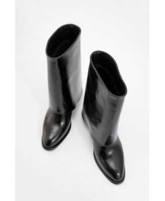 Ellas Chunky Heel Boot