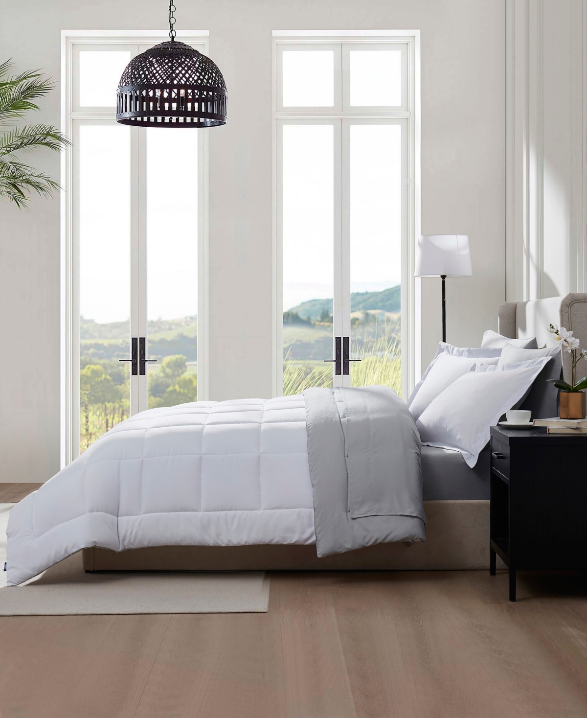 Nestl Luxury Soft Reversible 7-pc. Comforter Set, Queen In White