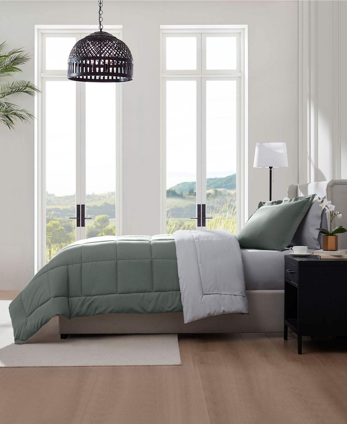 Nestl Luxury Soft Reversible 5-pc. Comforter Set, Twin In Green