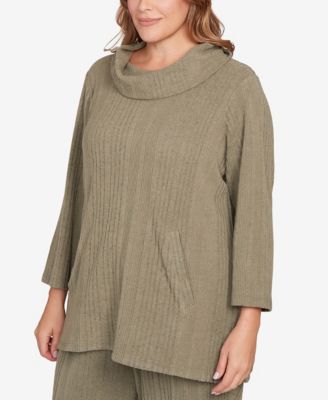 Plus Size Solid Texture Hatchi Cowl Neck Tunic Top