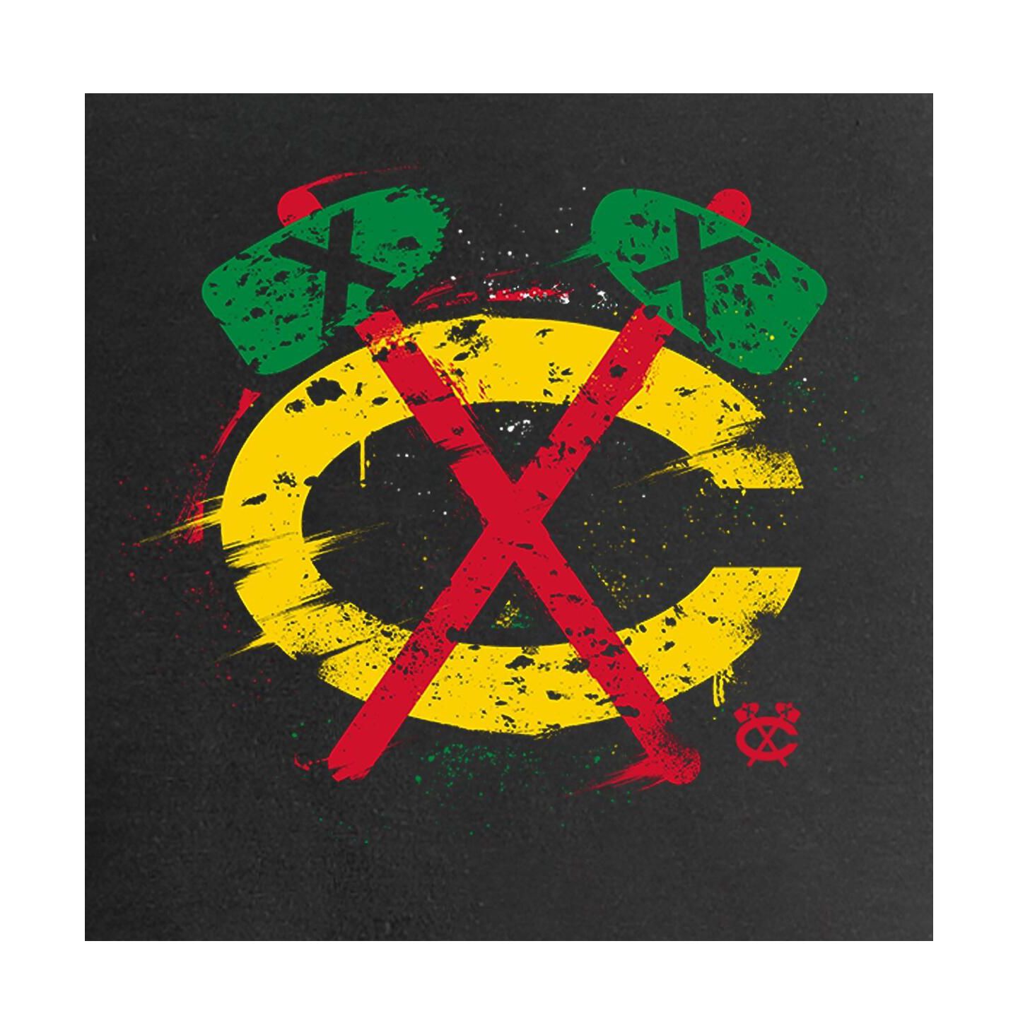 Женская футболка Fanatics Mto Label Black Chicago Blackhawks Splatter Logo V-Neck — фото 3