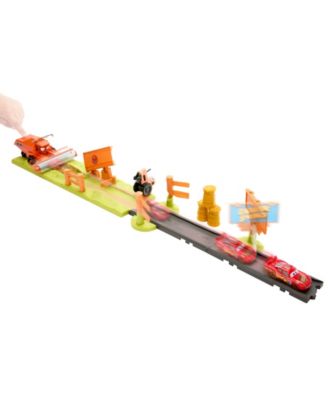 Disney and Pixar Frank Escape and Stunt Race Playset