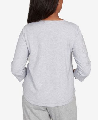 Petite Casual Vibe Asymmetrical Floral Embroidered Detail Top