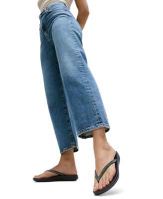 Women's Iqushion Sparkle Flip-Flop Sandal