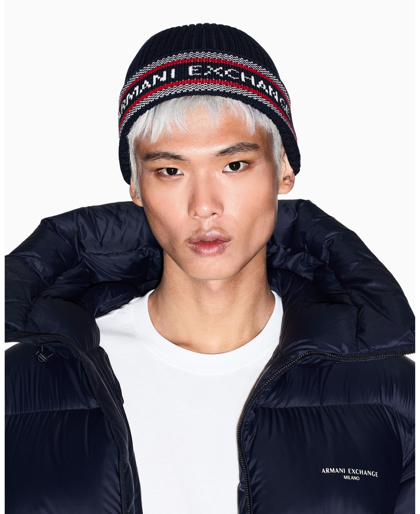 Мужская шапка-бини A|X Armani Exchange с лентой с логотипом, цвет: Тёмно-синий красный — фото 1