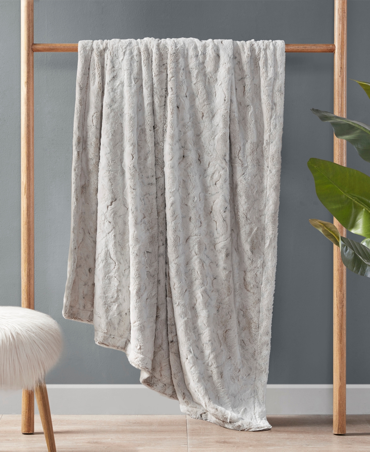 Madison Park Zuri Faux Fur Blanket, Twin In Gray