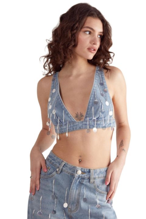 Женский топ Nasty Gal Bead Embellished Denim Bralet, цвет: Authentic Midwash