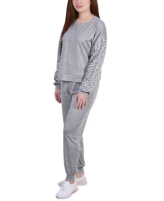 Women's Long Sleeve Top and Pants