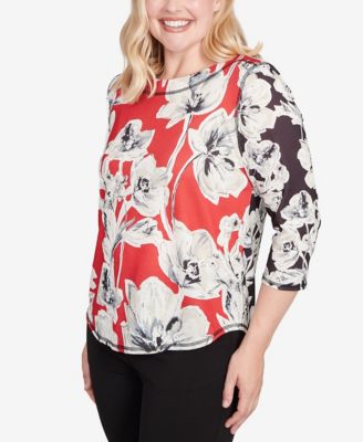 Women's Jet Setter Dynamic Floral Vintage Watercolor Top