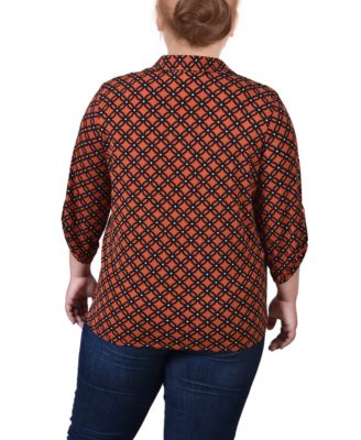 Plus Size 3/4 Roll Tab Sleeve Studded Y Neck Top