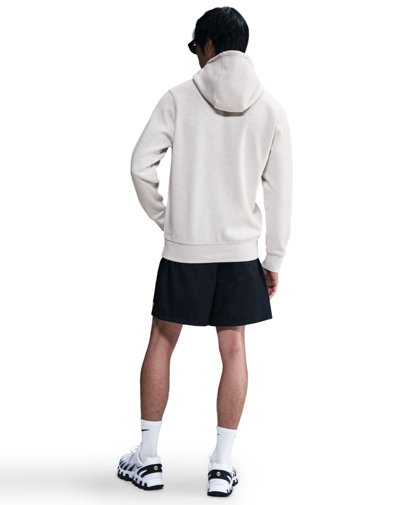 Мужское худи Nike Club Pullover Fleece Logo, цвет: Берёзовый меланжевый / Белый — фото 5