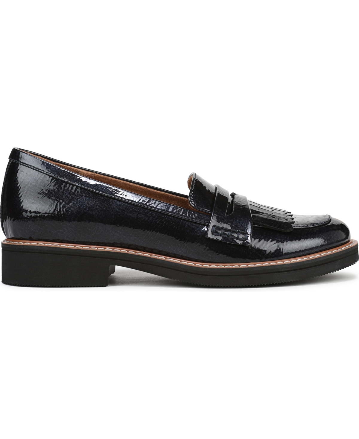 Naturalizer Pacey Kiltie Fringe Loafer In Black