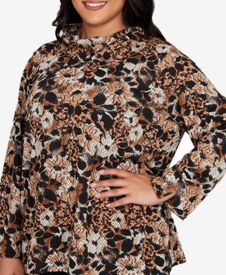 Plus Size Vintage Paisley Embellished Top