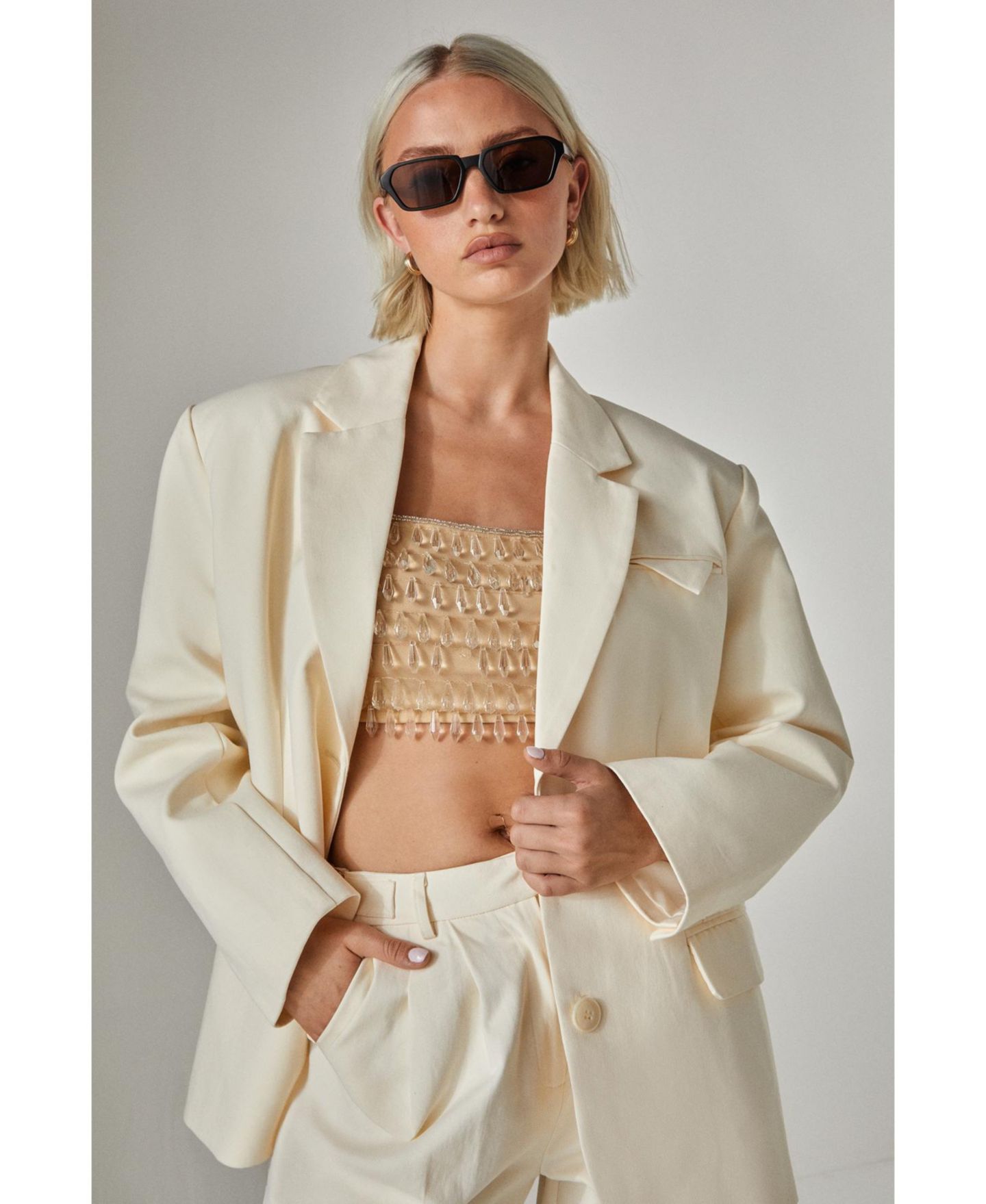 Женский пиджак Nasty Gal Twill Oversized Tailored Blazer, цвет: Кремовый — фото 1