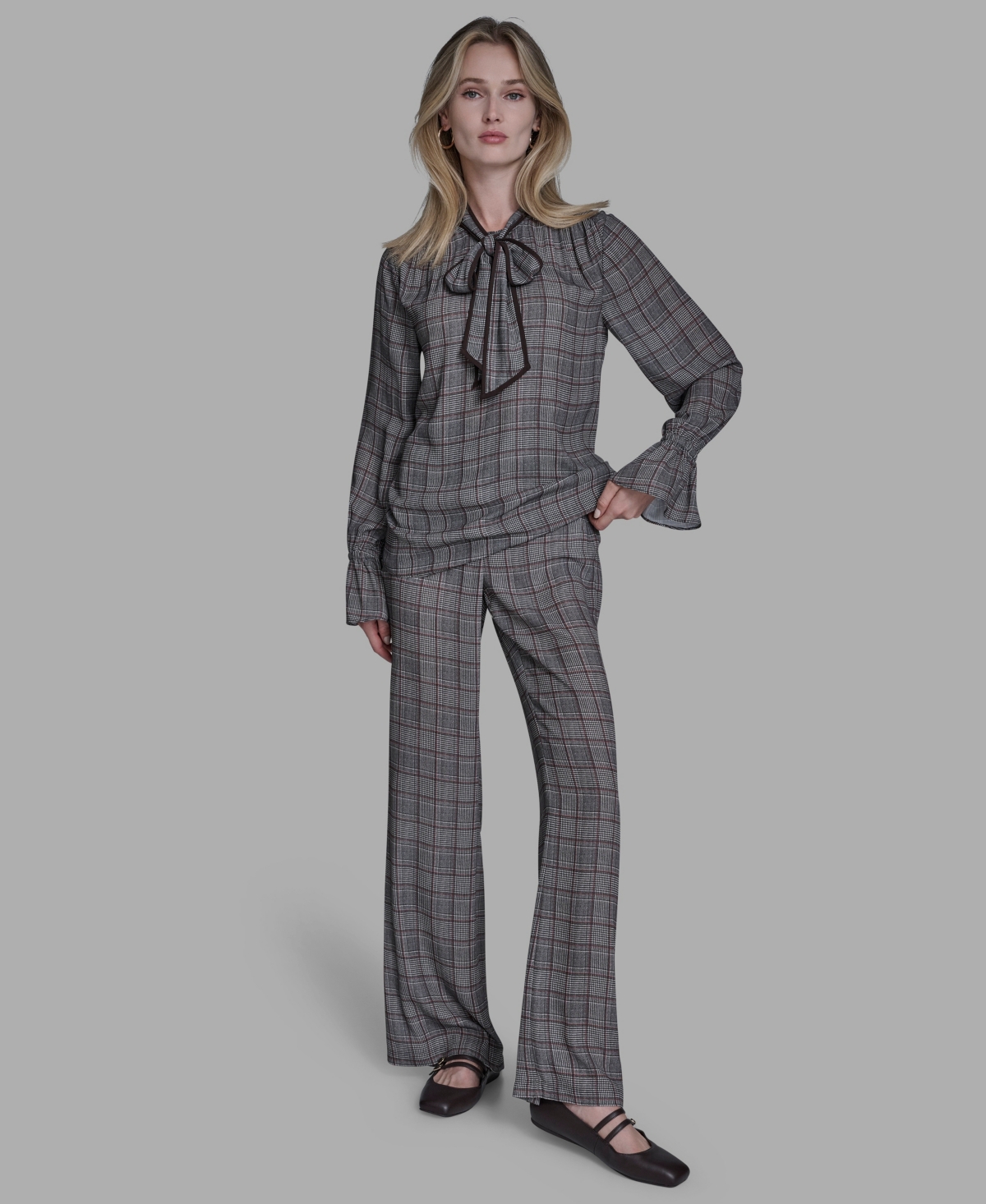 Bcbg Women's Plaid Long Sleeve Tie Neck Top In Gray
