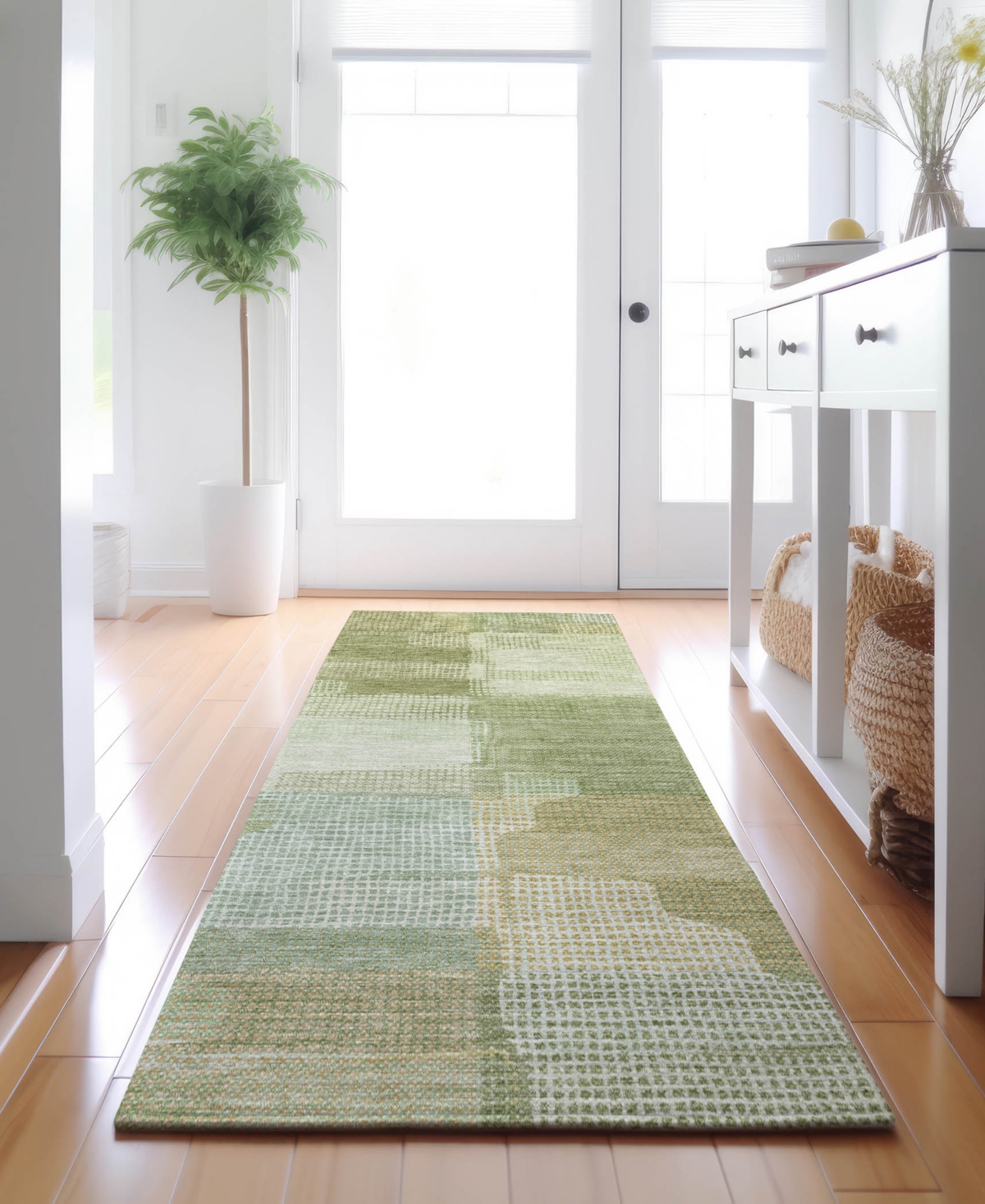 Dalyn Ravenna Rn10 2'3"x7'6" Runner Area Rug In Green