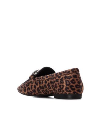 Women's Pointed Toe Flats By XTI