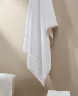 Iconic Cotton Jacquard Bath Towel, 56" x 30"