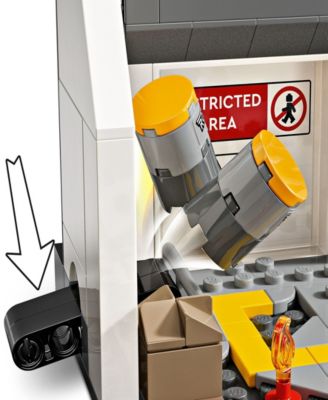 Marvel Captain America Civil War Action Battle Buildable Playset 76314, 736 Pieces