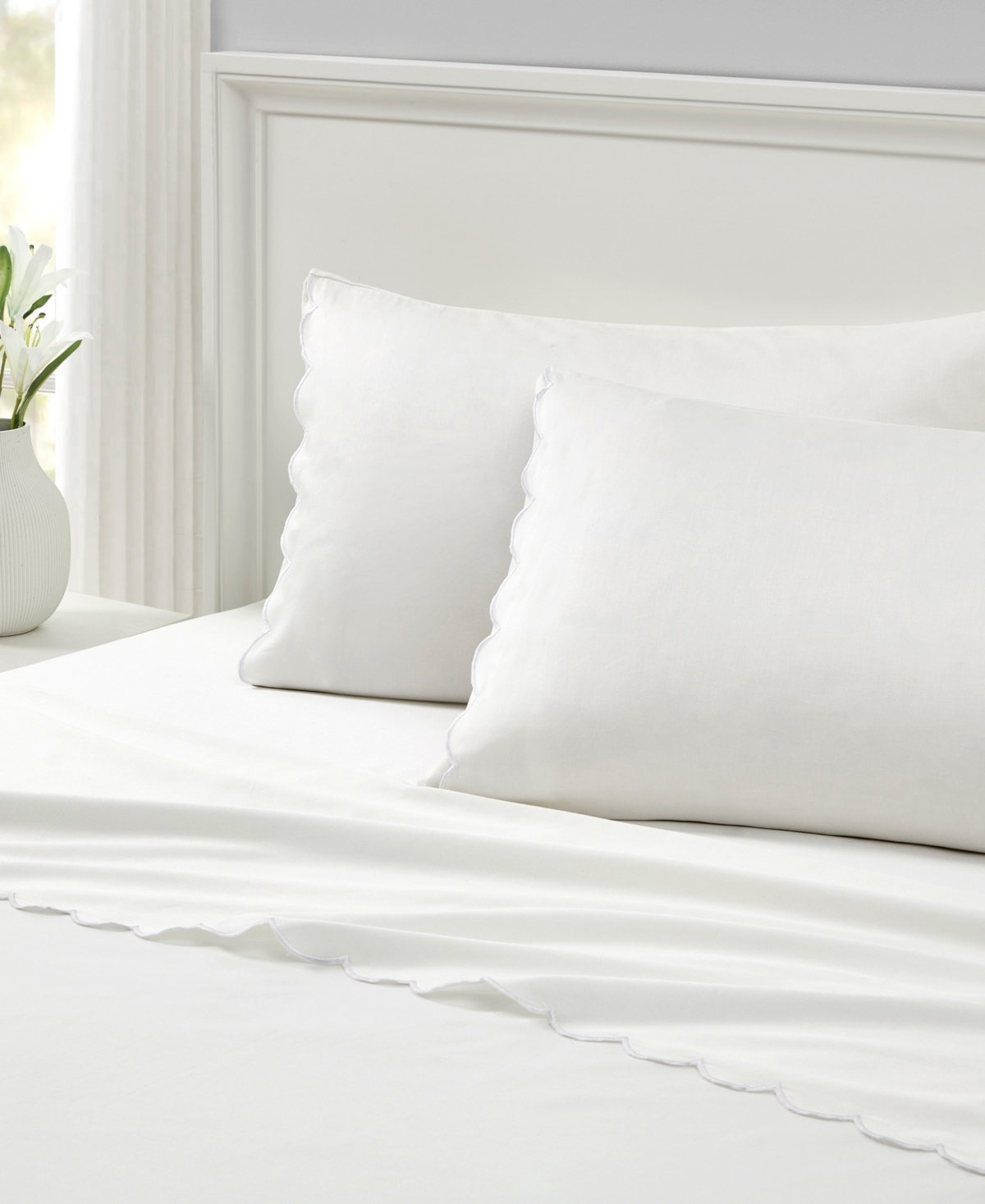 Peri Home Scallop Cotton 2-pc. Pillowcase Pair, Standard In White