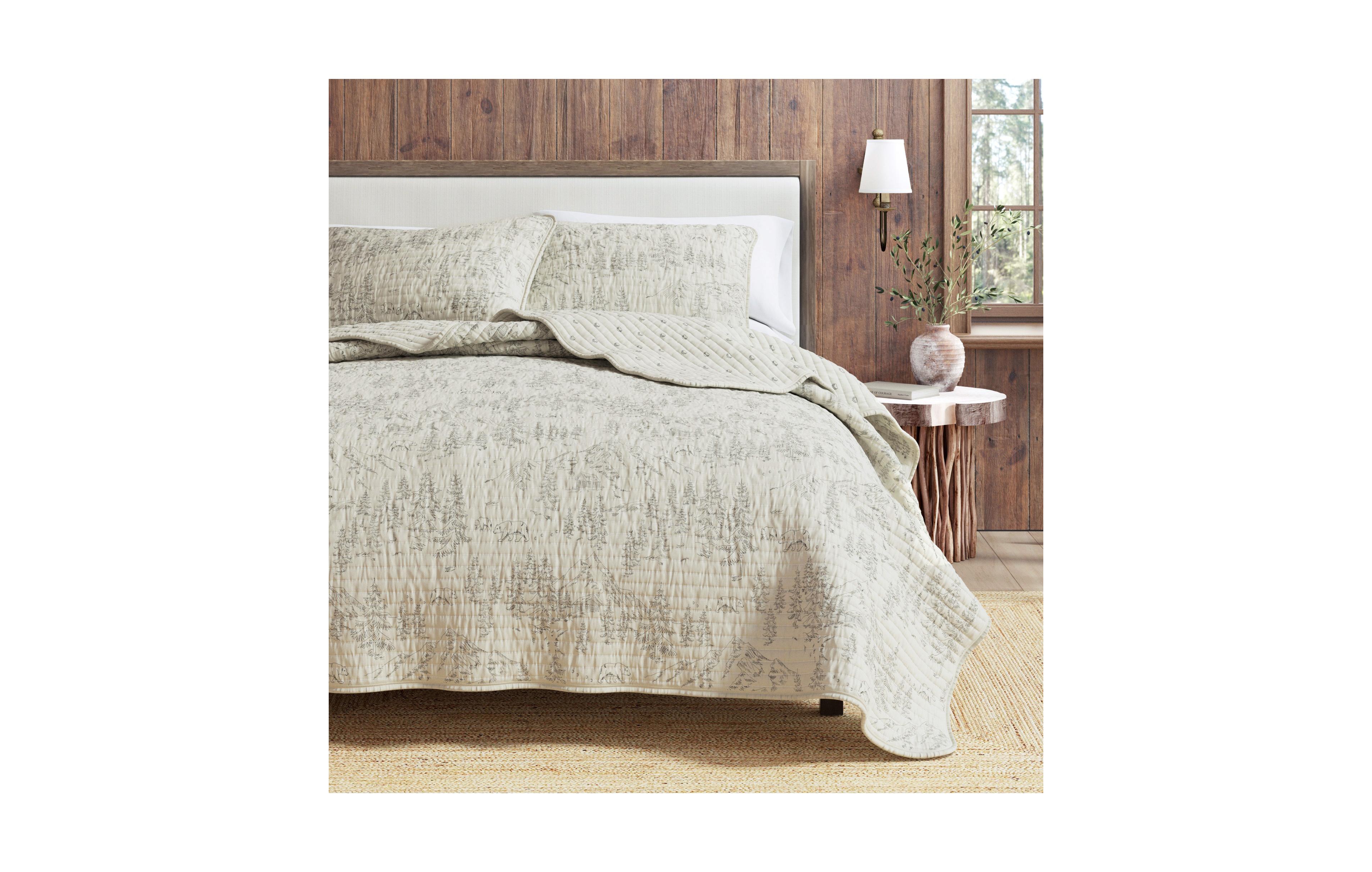 Linery & Co. Lodge Printed Microfiber Quilt Set with Shams