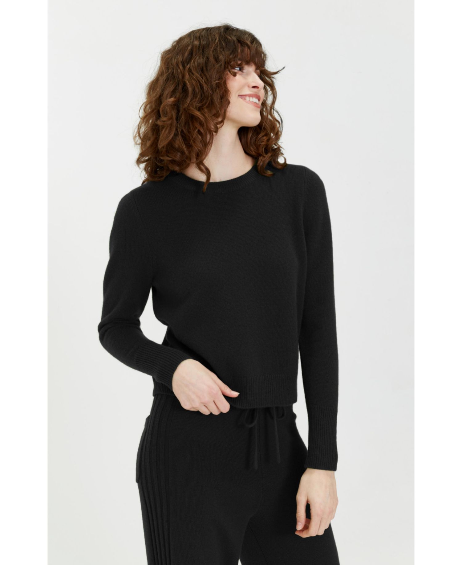 Women's Chinti and Parker Pure Cashmere Cropped Sweater