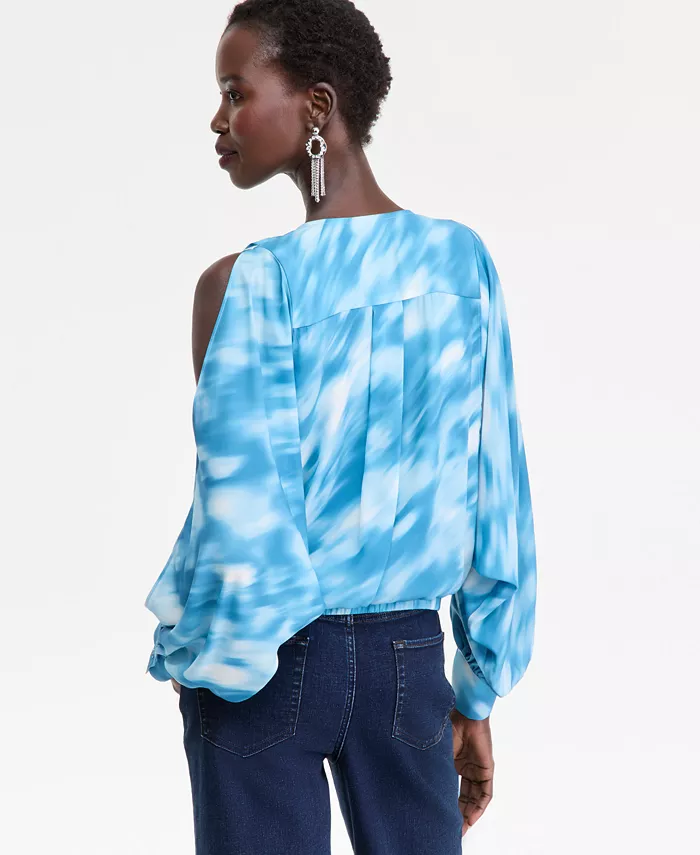 Women's Printed Arm-Slit Surplice Blouse - thumbnail 2