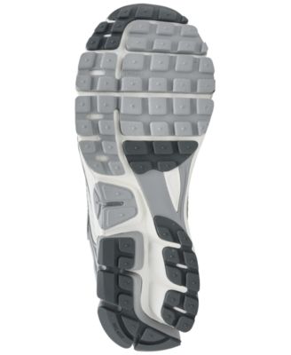 Men's Zoom Vomero 5 Casual Sneakers from Finish Line
