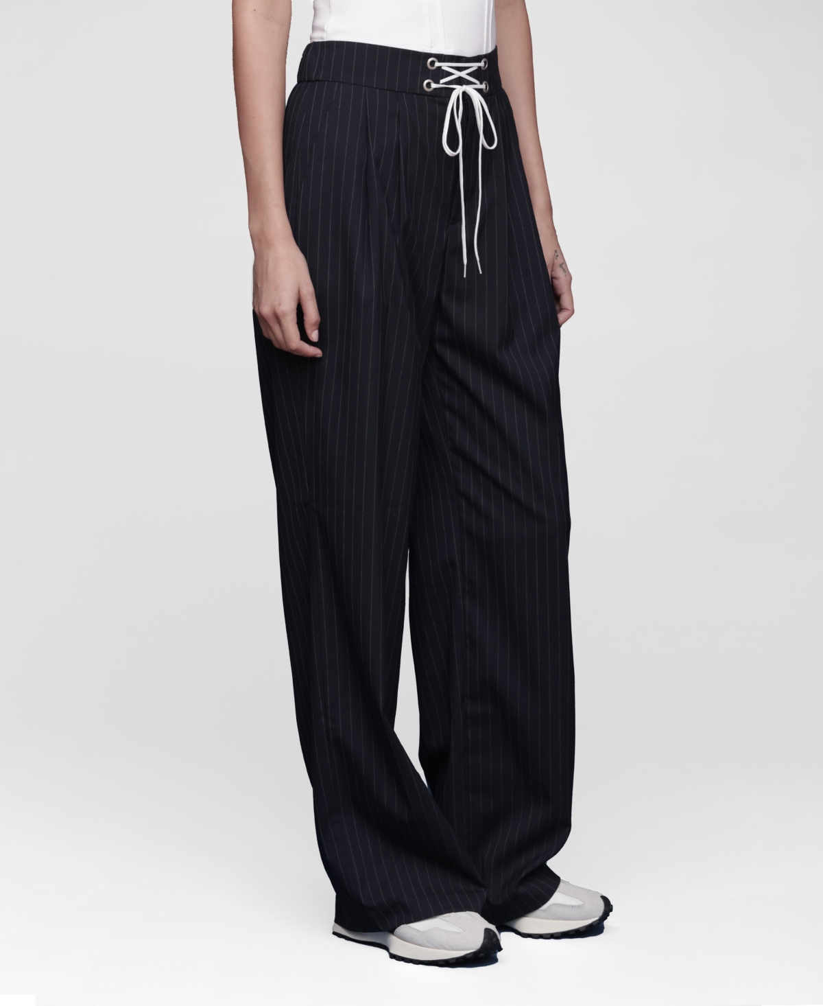 Avec Les Filles Women's Wide Leg Trousers In Blue