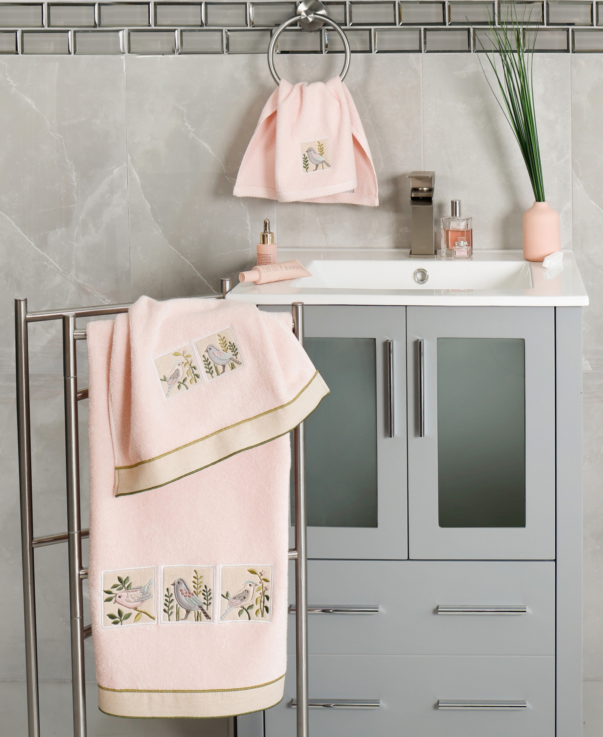 Linum Home Cotton Belinda Embellished 3-pc. Towel Set In Pink
