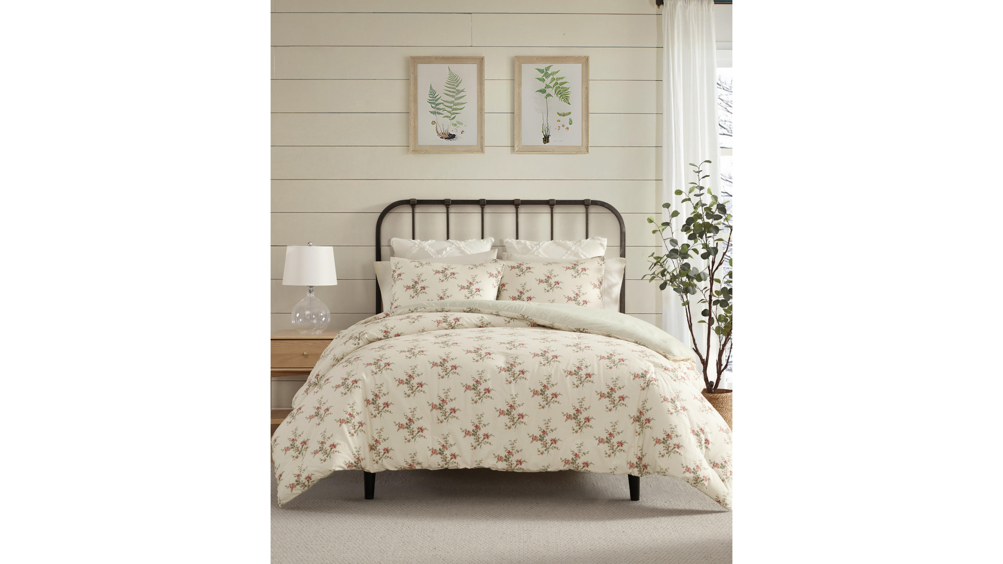 Laura Ashley Jessika Printed Flannel 3-Pc. Comforter Set, Full/Queen